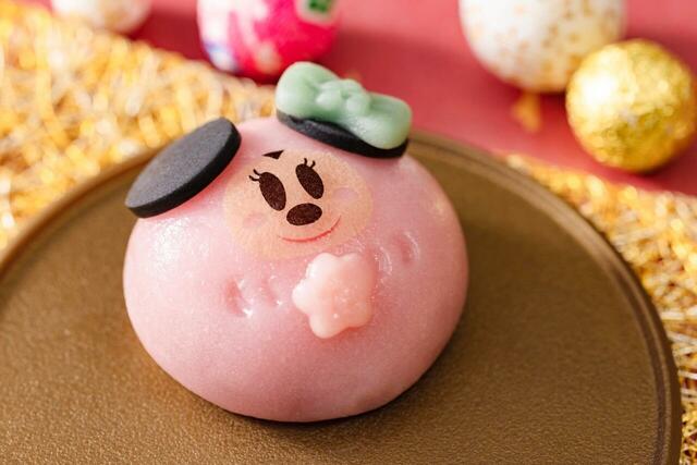 だるままん 1,500円｜東京ディズニーリゾートお正月グッズ｜販売店舗：東京ディズニーリゾート・アプリ｜発売日：2025年12月1日（月）