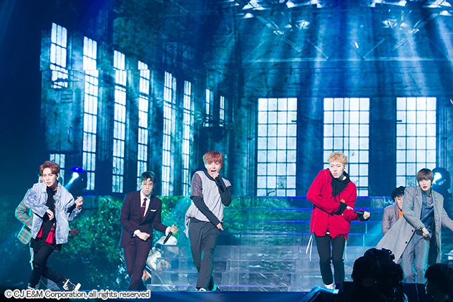 Block B　『KCON 2016 Japan』4月10日＠幕張メッセ国際展示ホール7,8ホール