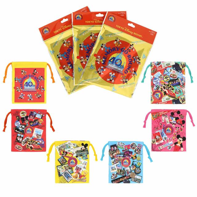 きんちゃく 950円｜サイズ：縦約17×横約14㎝ ※全6種のうち1種が入っています ※別売り、1セット（6個入り）で全種そろえることができます｜東京ディズニーリゾート40周年“ドリームゴーラウンド”「MEMORY-GO-ROUND」グッズ｜発売日：2023年6月13日（月）｜販売店舗：東京ディズニーランド「グランドエンポーリアム」、東京ディズニーシー「エンポーリオ」