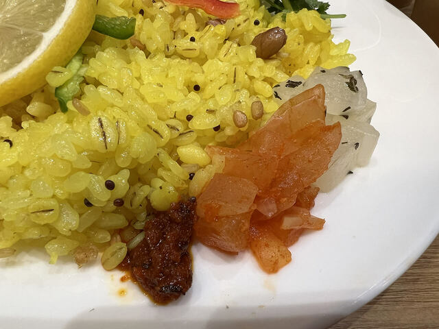 Lemon Rice TOKYO「レモンライス」の副菜