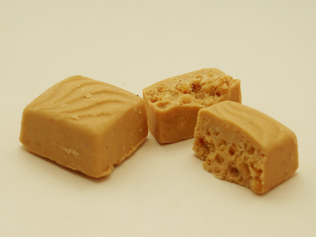 ５Dietプロテインクランチチョコ　キャラメルテイスト（ライザップ）