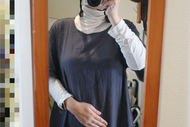 【無印良品 楊柳ガーゼ 五分袖ワンピース】春先や秋口は重ね着でも活躍してくれそうです♪