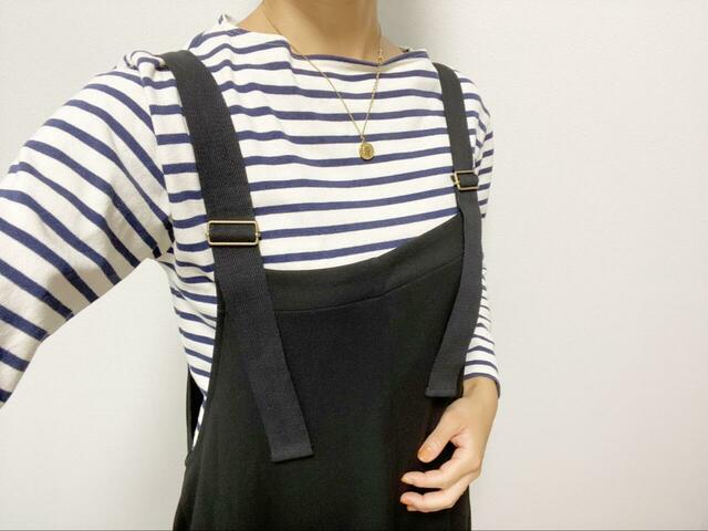 【aquagarage カットツイルジャンパースカート】カジュアルの定番、ボーダーとも好相性です!
