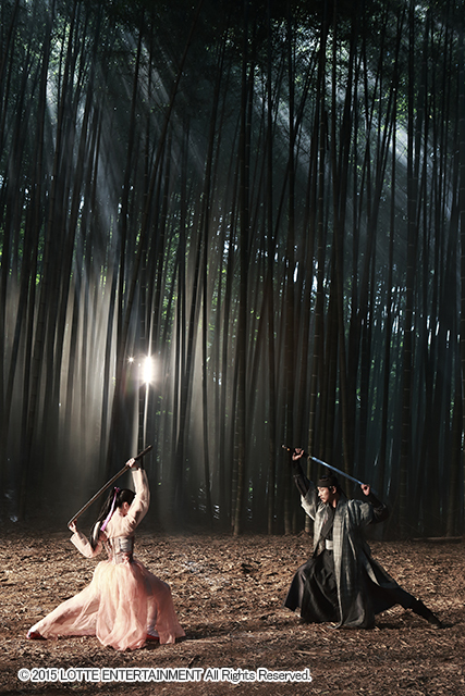 『背徳の王宮』©2015 LOTTE ENTERTAINMENT All Rights Reserved. 