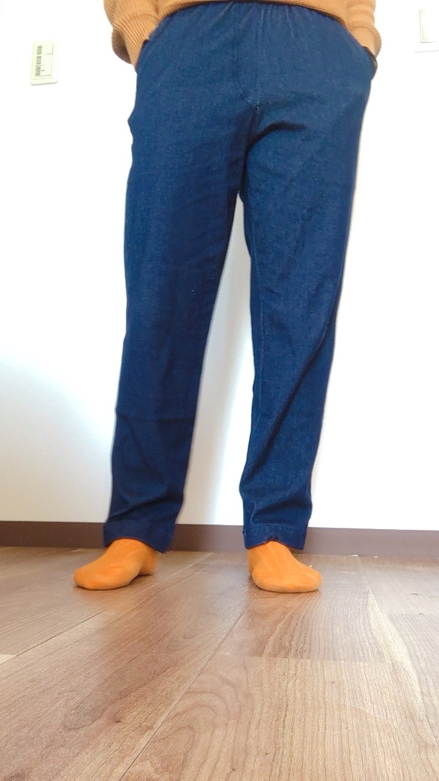【ユニクロ】ジャージーリラックスアンクルパンツ／メンズ商品ですが女性にも◎