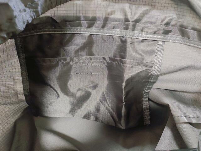 ミニポケットつき