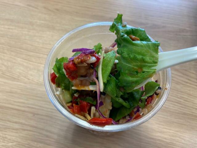 【スターバックス　シェイクンミール ソイボロネーゼ】さまざまな食感が楽しめる