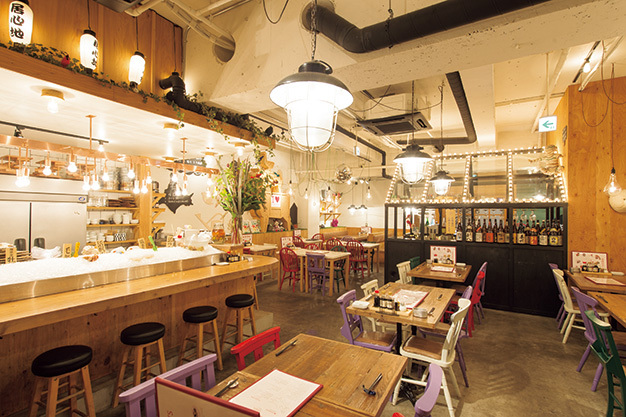 北海道ろばた 居心地（大通エリア） 内観 ポップでキュートな空間が、まさに“居心地”の良さを演出