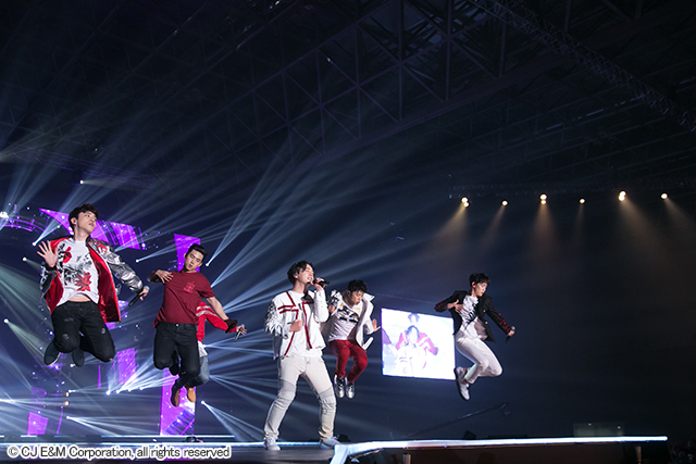 2PM 『KCON 2016 Japan』4月10日@幕張メッセ国際展示ホール7,8ホール
