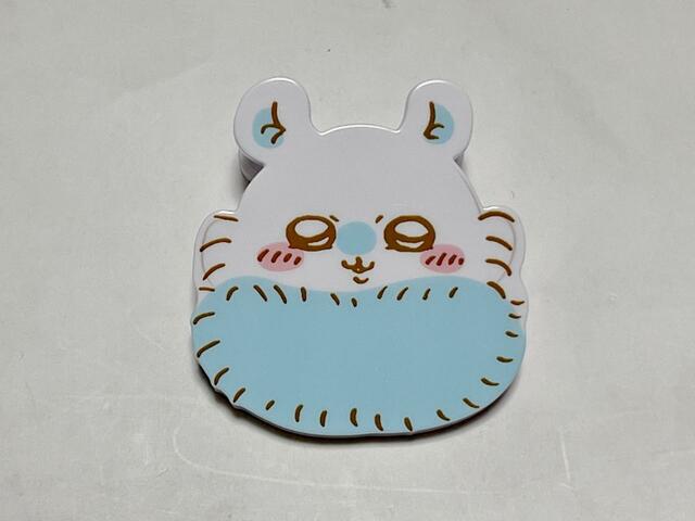 【ピタコット　ちいかわ】ふんわりとしっぽに包まれているモモンガでした！