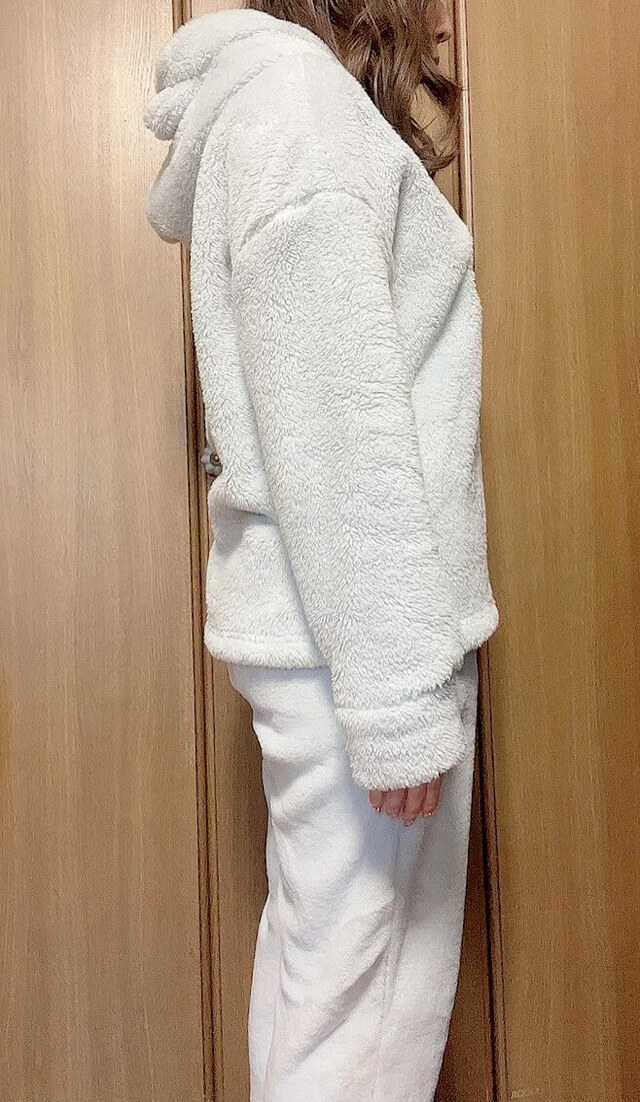 【GU×ちいかわコラボ第2弾：マシュマロフィールラウンジセット（長袖）Chiikawa】厚手の生地ですが、着膨れません