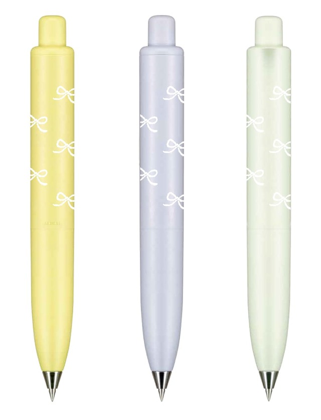 【ロフト「文フェス 2024AUTUMN」】短く、手に納まるほどのサイズながら書きやすいペンシリーズに、かわいいリボン柄の限定品が登場。