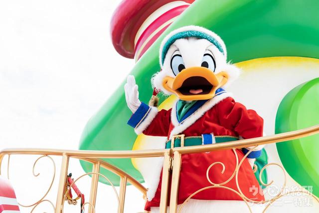 東京ディズニーランド「ディズニー・クリスマス・ ストーリーズ」 