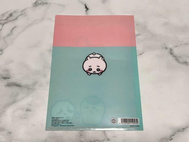裏側にもイラスト入りです♪