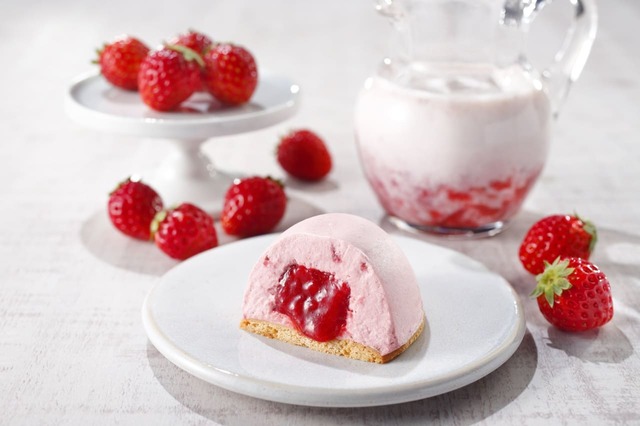 【東京ギフトパレット / イチゴショップbyFRANÇAIS】「＜生＞イチゴミルクケーキ」3個入 1,350円