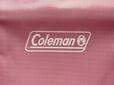 ポケットにも「Coleman」のロゴ入り！