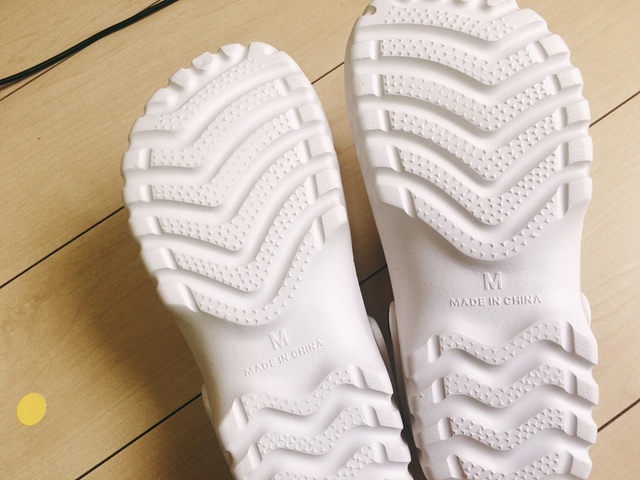 【ワークマン デザインクロッグ】靴底もしっかり滑り止め付き