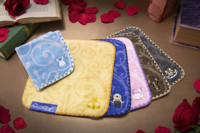 コスチュームタオル(全6種/ランダム販売)各1,400円