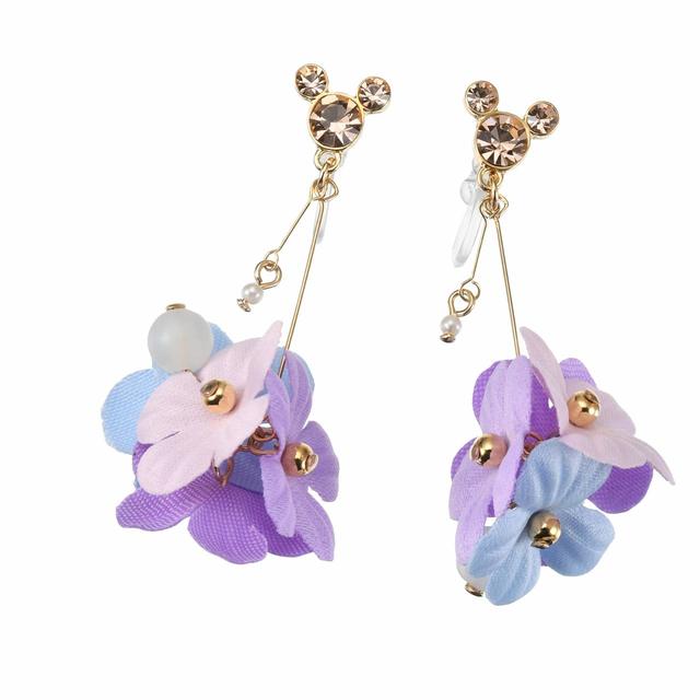 イヤリング ＜ミッキーマウス＞1,760円