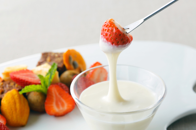 冷たいチーズフォンデュ