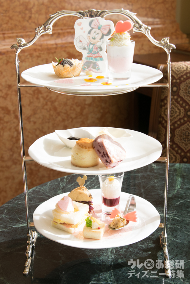 “ミニーのプレシャスモーメント・ウィズ・ユー”アフタヌーンティーセット 3,800円|東京ディズニーランドホテル「ドリーマーズ・ラウンジ」