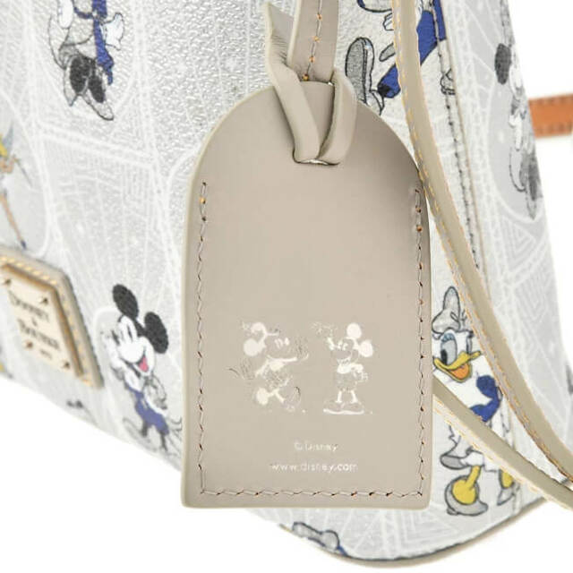 【Dooney ＆ Bourke】ディズニーキャラクター ショルダーバッグ The Disney100 Platinum Celebration Collection 40,700円