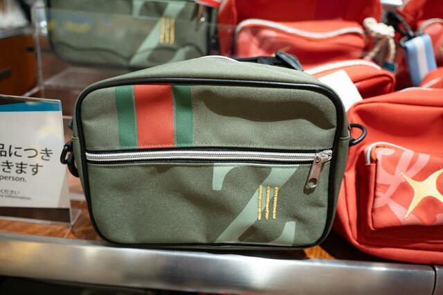 ショルダーバッグ 4,500円