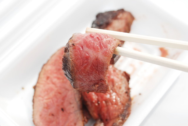 「肉フェス TOKYO 2015 春」／門崎熟成肉 格之進の門崎熟成肉塊焼