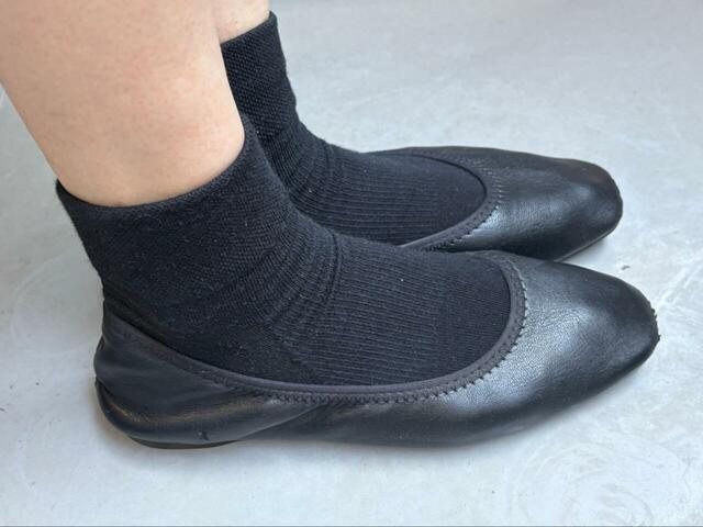 【ワークマン　レディースアーチパワーアシストレギュラー先丸靴下】長時間歩く日などにぜひ使ってみてほしいです！