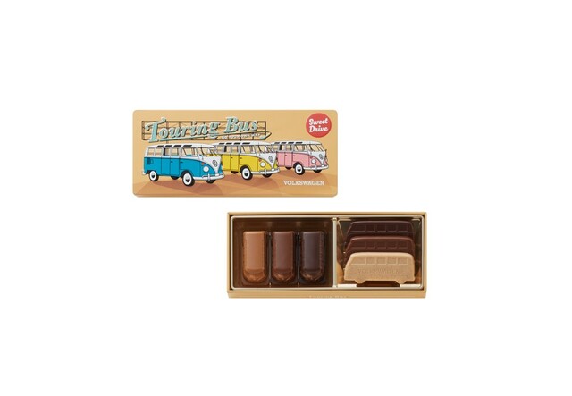 「Touring Bus -ツーリングバス-」＜価格：972円（税込）＞【モロゾフの2026年バレンタインは、愛されるデザインの「Beetle」！遊び心たっぷりの新商品やラインナップをご紹介！】