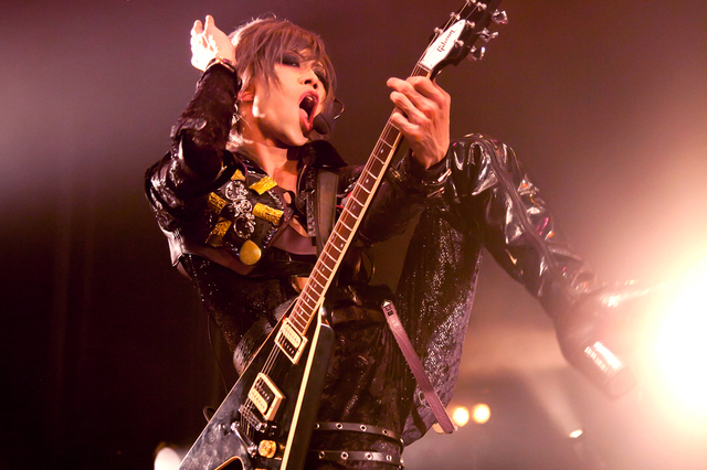 えんそく・クラオカユウスケ（G）／（撮影・さわきみのり）