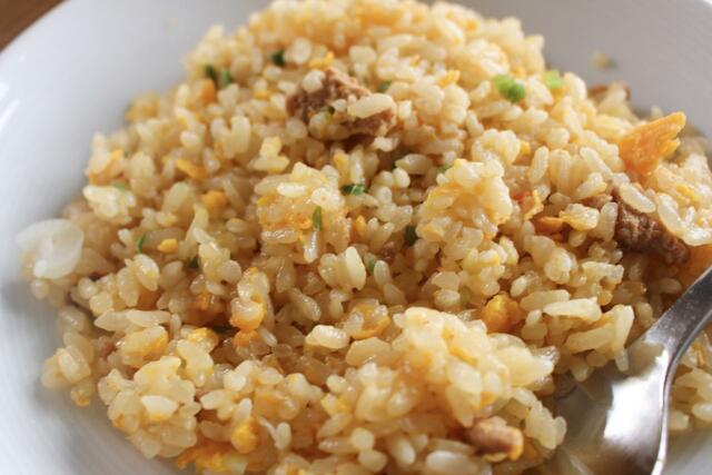 【ロピア　どデカ盛り炒飯750g入り：399円】お昼ご飯やお弁当にも