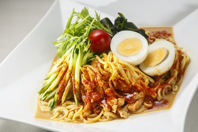 冷やし胡麻辛麺