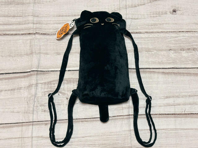 【カルディ ニャップザック】税込1,500円。サイズは約高さ33×幅18×マチ10cm（突出部含まず）です