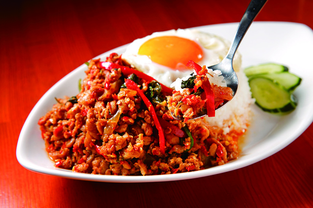 トンタイのガパオライス