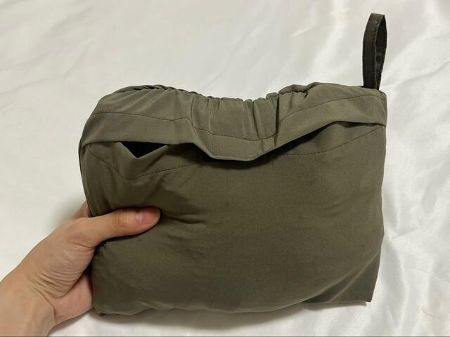 【ワークマン 撥水プリーツセミワイドパンツ】旅行時の着替えなど、持ち運び用のパンツにもおすすめです