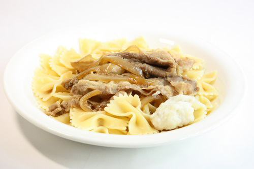 レッドキングの牛丼風リボンパスタ～秘められた乙女心～