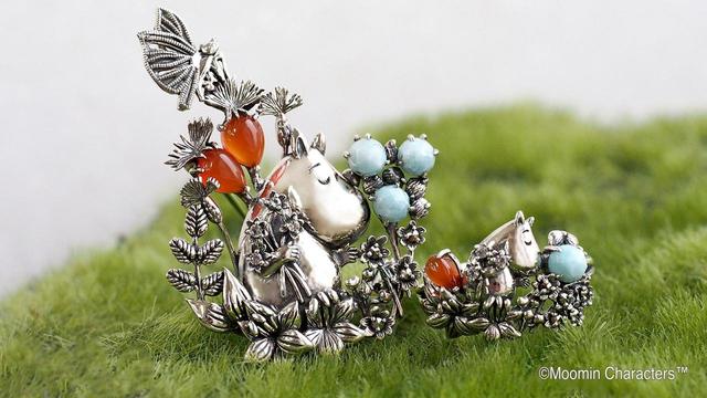 〈碌山〉花摘みムーミン ブローチペンダント