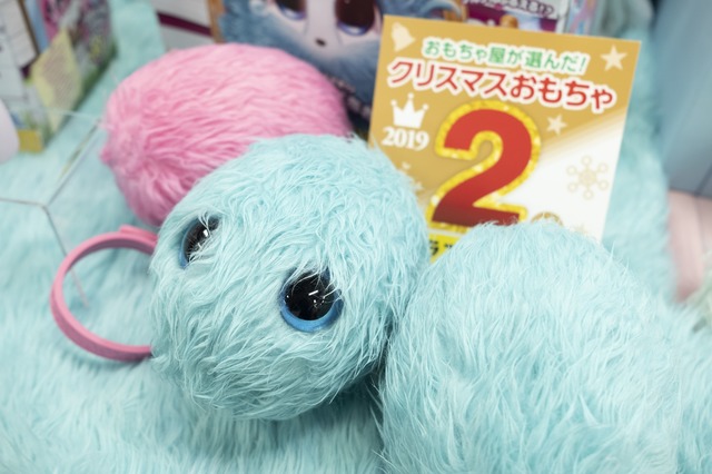 WHO are YOU? リアルレスキュー ミラクルブルー／ミラクルピンク／各7,800円／セガトイズ