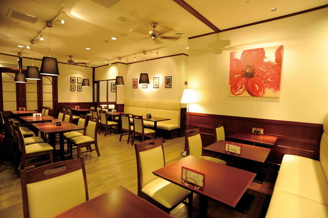 グリル丸の内亭 西武池袋店　内観