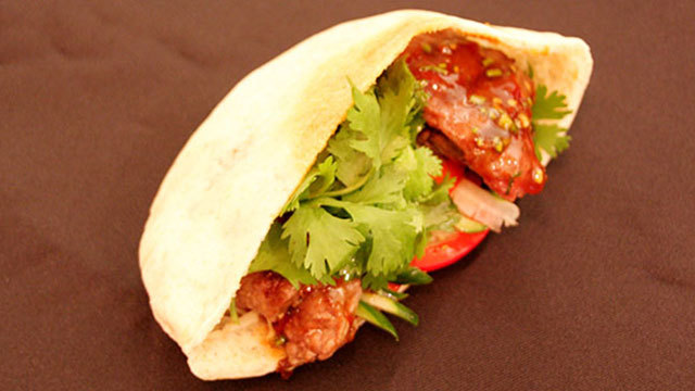 モルソー（目黒）／女子力 UP なラム肉のケバブ、 デトックス・パクチーソース