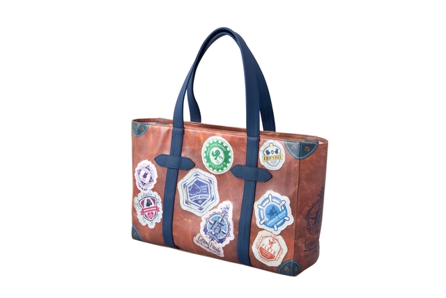 トートバッグ ¥4,300 ※幅約44.5cm × 高さ約30cm × マチ約11.5cm｜「東京ディズニーシー15周年 “ザ・イヤー・オブ・ウィッシュ” ～グランドフィナーレ～」スペシャルグッズ