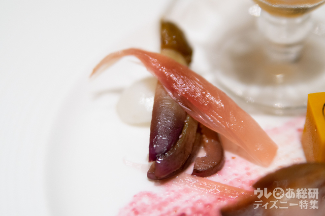 季節の前菜盛り合わせ｜“ディズニー・ハロウィーン”ランチコース 4,200円｜東京ディズニーシー・ホテルミラコスタ「シルクロードガーデン」｜東京ディズニーリゾート「ディズニー・ハロウィーン」