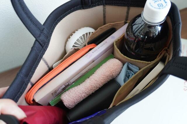 A5サイズのノートも入る