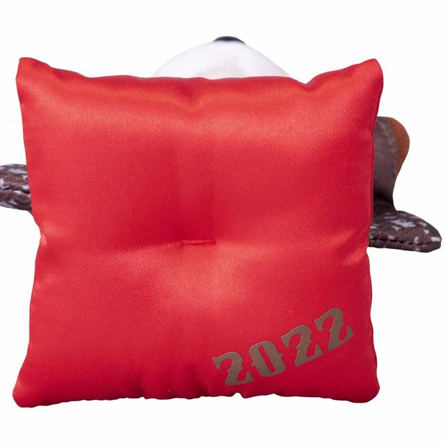 ぬいぐるみバッジセット 3,300円｜座布団の裏には2022年の年号入り｜高さ約13cm、2個セット