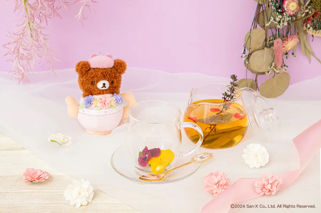 「コリラックマ＆チャイロイコグマカフェ」チャイロイコグマのフラワーティー（税込890円）