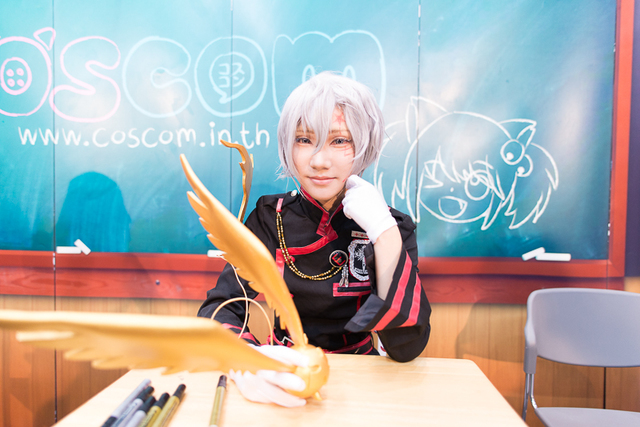 カナダのコスプレイヤー・Hikarinさん