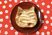 「ねこねこ食パン 桔梗信玄餅」＜価格：1本 990円（税込）＞【「ねこねこ」＆「ハートブレッドアンティーク」に“桔梗信玄餅コラボ”の新商品が登場！】