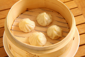 蒸し小籠包