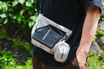 SALOMON サロモン ユニセックスクロスボディバッグ SALOMON（サロモン） SALOMON ADV クロスボディバッグ ショルダー